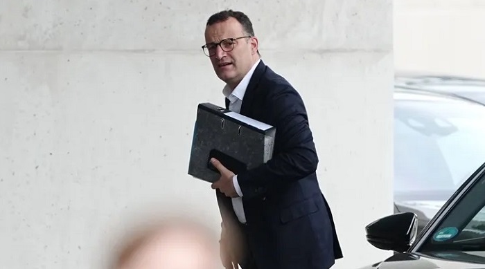 Spahn: Die Anmaßung von Minderheiten
