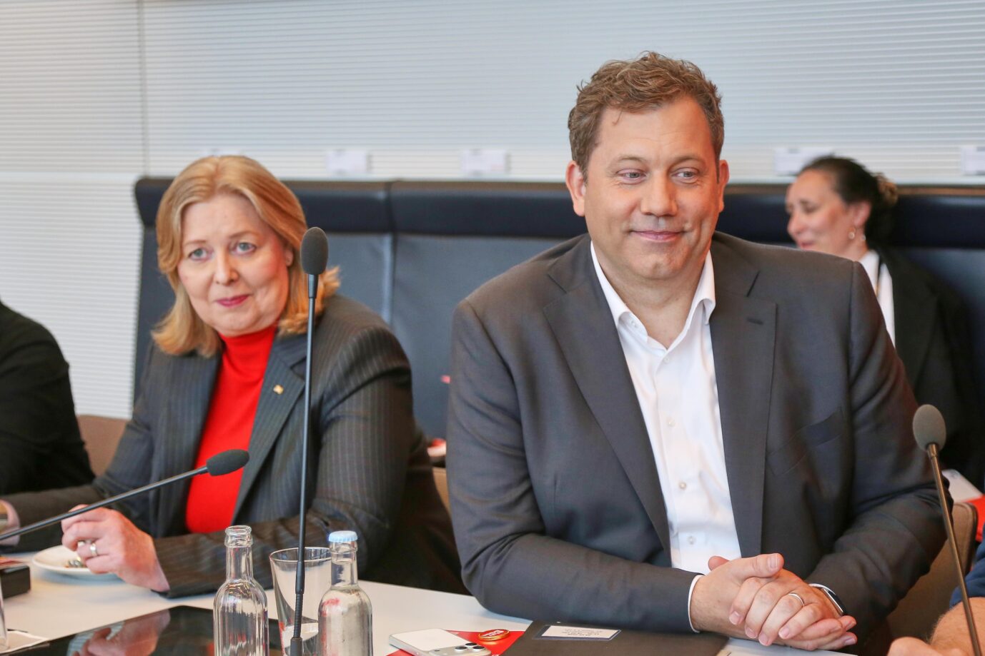 SPD und Grüne trommeln für ein AfD-Verbotsverfahren